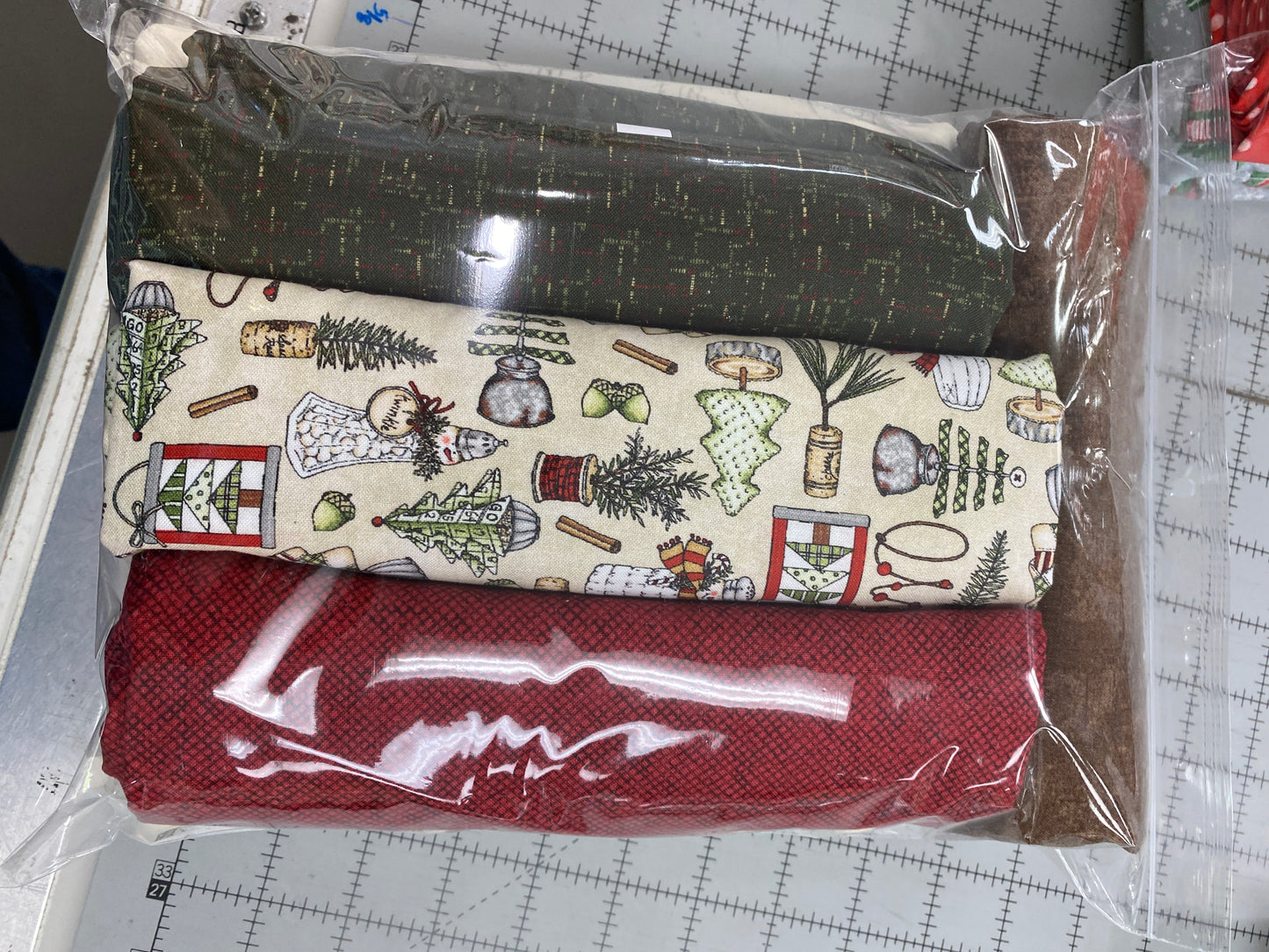 Country Christmas Island Hopping Mystery Kit